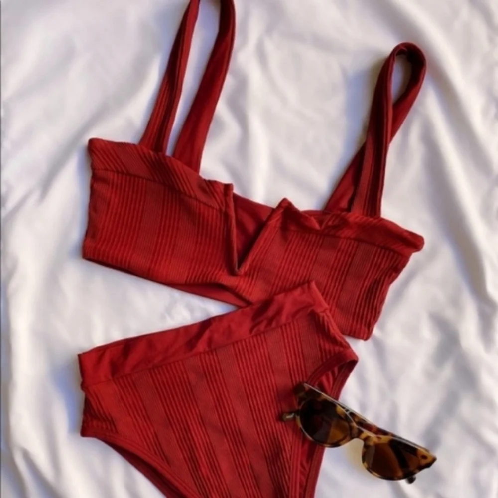 L*Space Lee Lee Pointelle Ribbed Rib Bikini Top